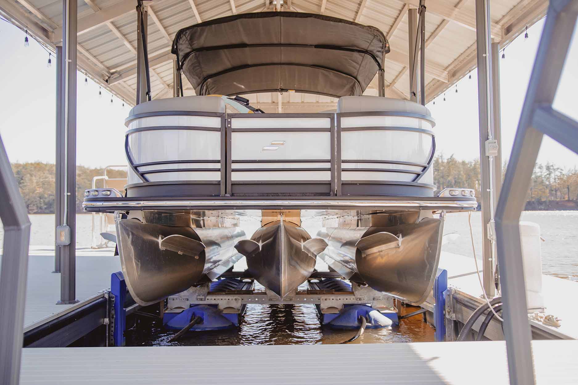 HydroHoist boat lift in TN, KY, and AL