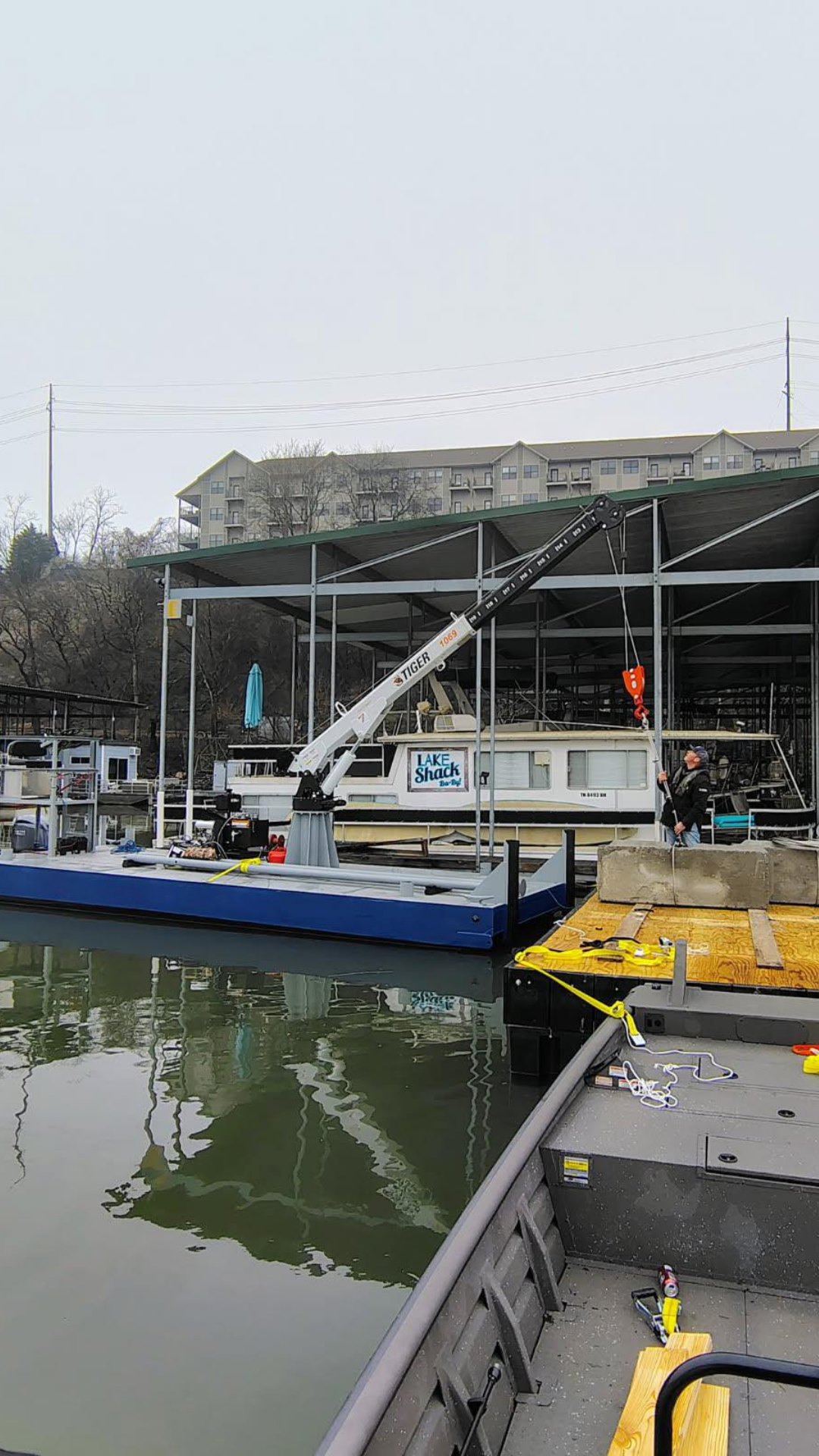 Dock repair and remodeling services on Old Hickory Lake in Tennessee